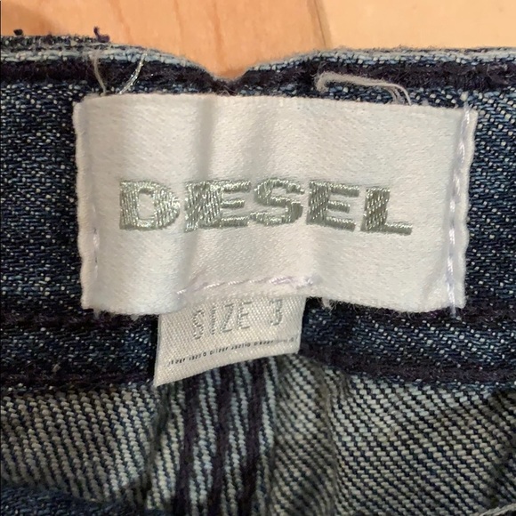 Diesel Jean shorts toddler girl - Picture 5 of 5